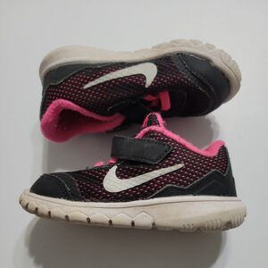 Nike Little Sneaker Girl 6C Contact Running Shoes Black Pink Hook & Loop Low Top